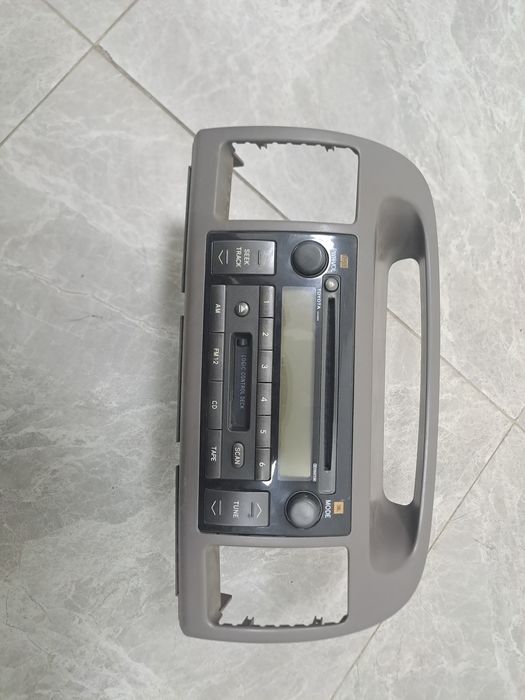 Продам магнитолы от Камри 30 35