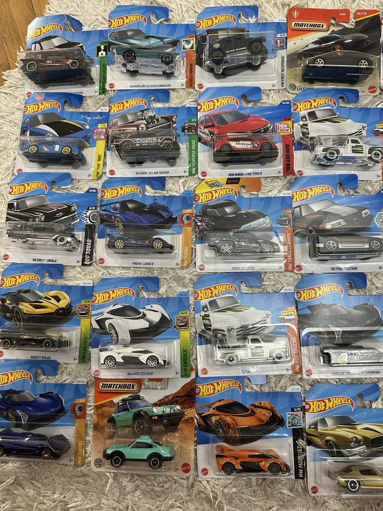 Hot wheels колички