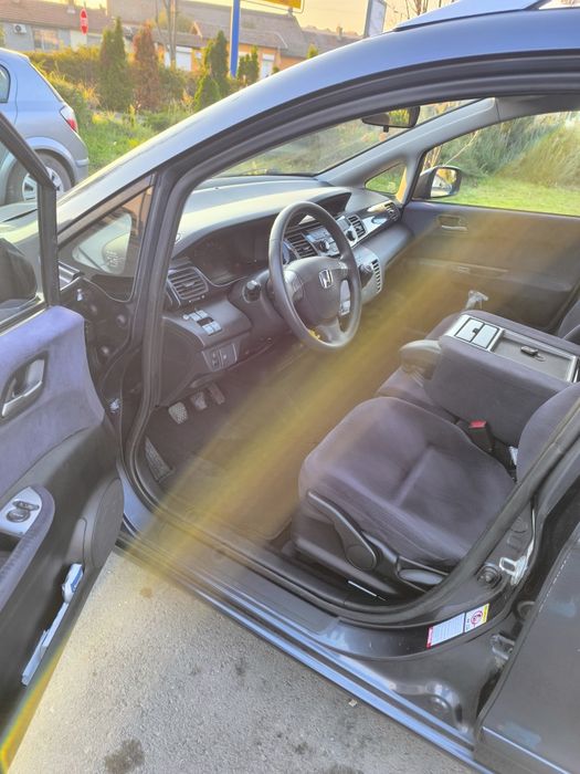 Хонда ФРВ 2009г.