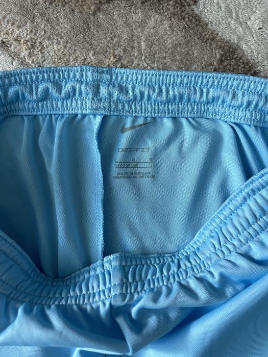 Pantaloni Nike Scurti