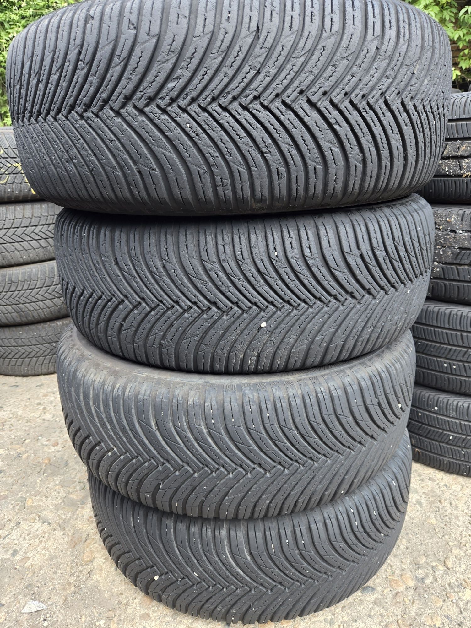 4бр. 265 65 17 Maxxis всесезонни.