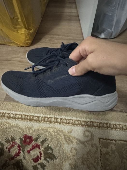 Продам мужские обуви