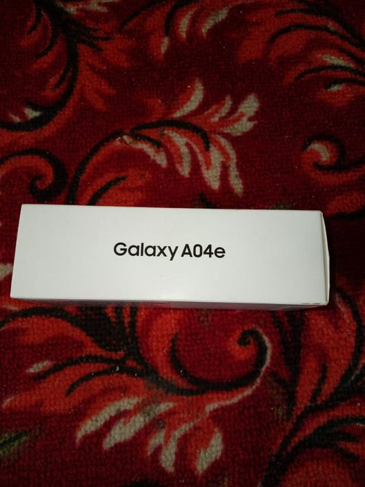 Samsung Galaxy A04e. В новом состояние. В в комплекте.
