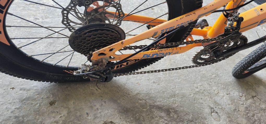 Velosiped sotiladi