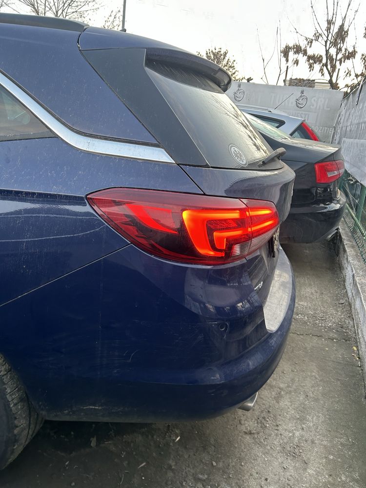 Haion , bară spate , stopuri led Opel Astra k facelift