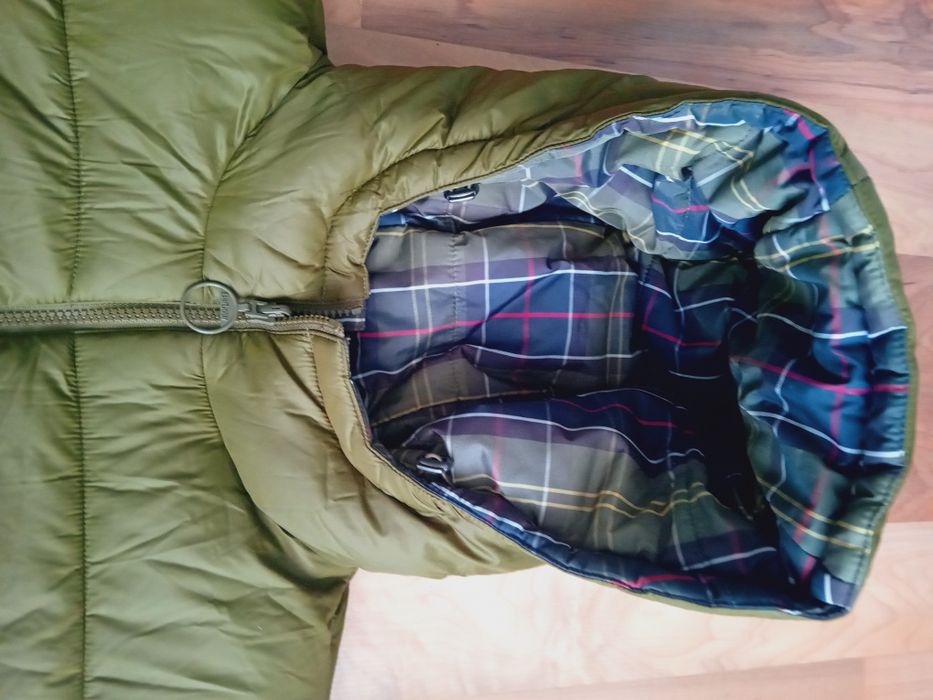 Barbour/Tommy Hilfiger с пух и пера  с 2 лица Л размер  мъжко яке