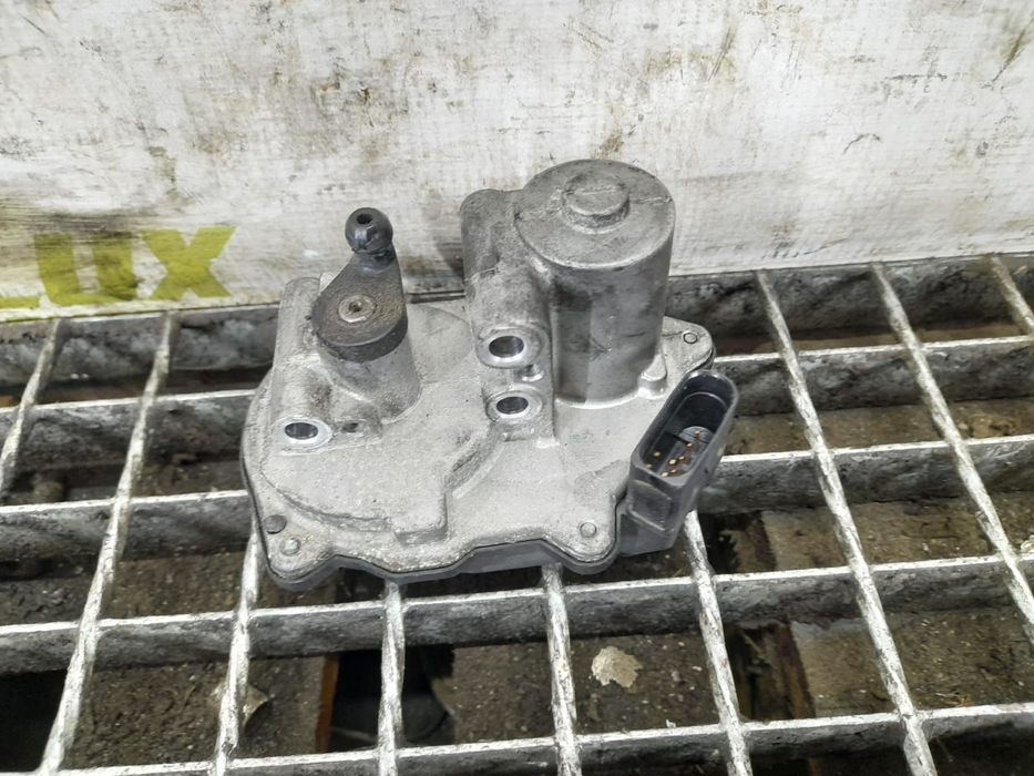 Motoras galerie admisie  059129086L  4.2 tdi CDSB Volkswagen VW Touar