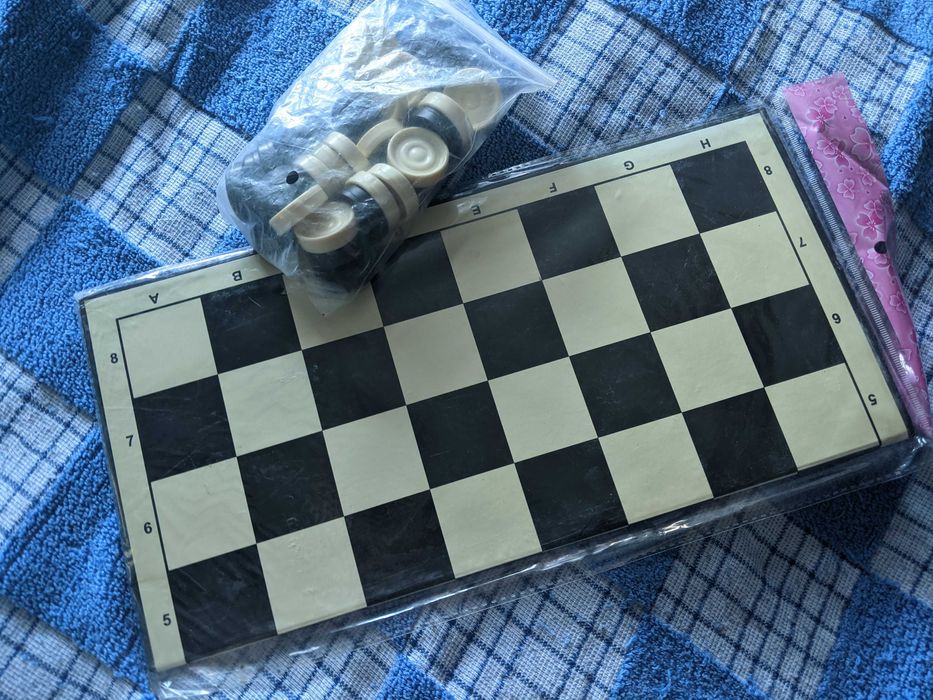 Шашки с игровым полем, настольные игры для всех