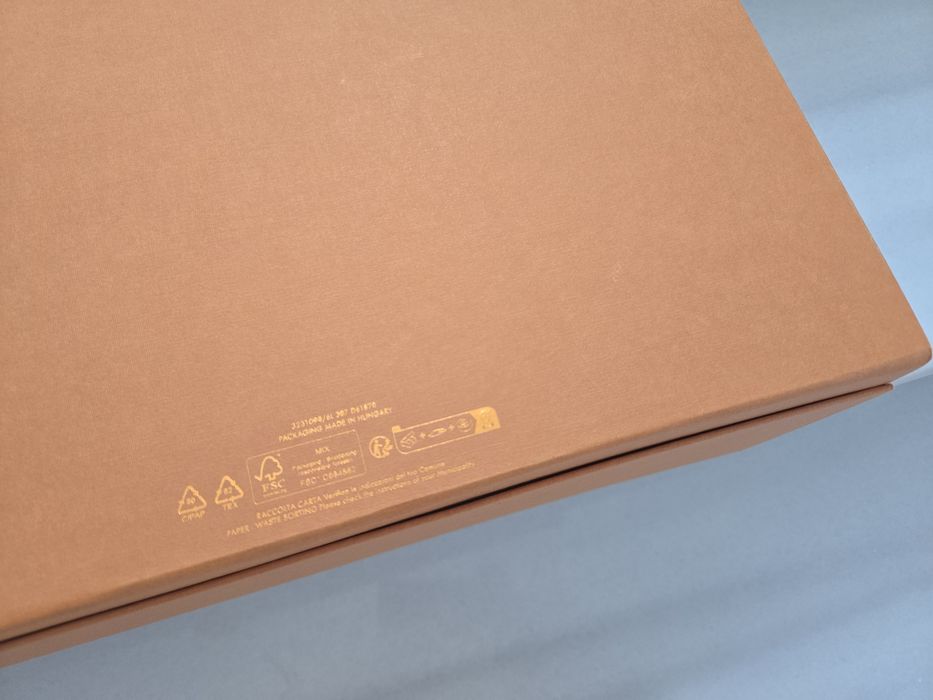 Cutie originală Louis Vuitton