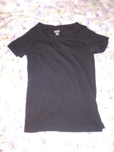 Vând hăinuțe bune