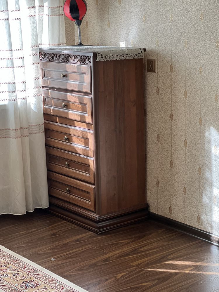 Якквсарайский Район 3  - Комн  Квартира Сдаётся