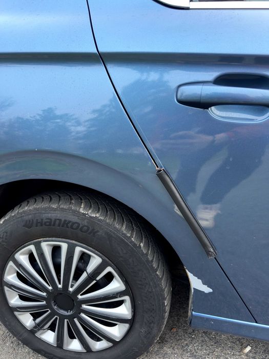 Peugeot 301 2013 1.6 benzina