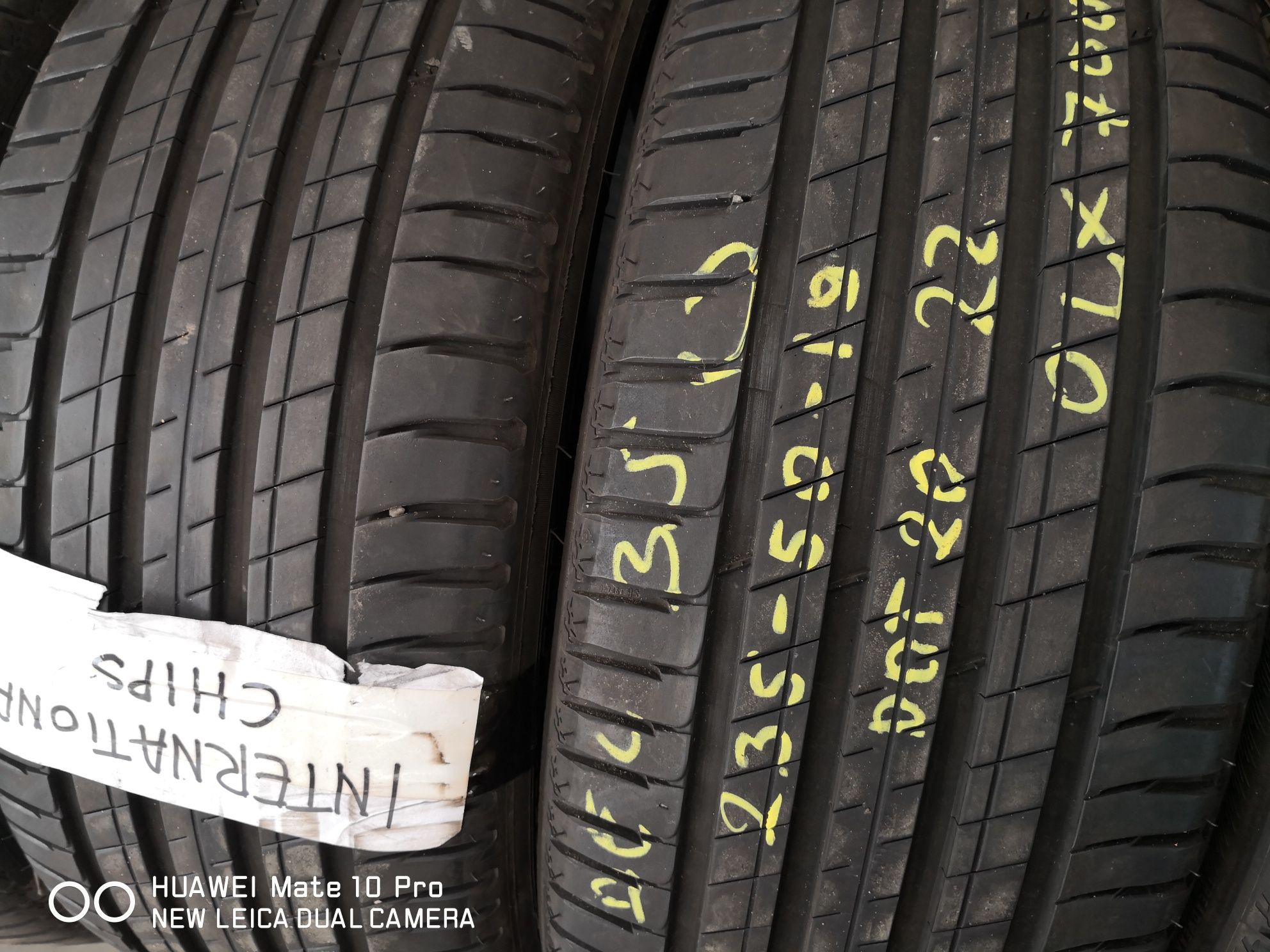 235 50 19 цола гуми като нови дот 22 Michelin
