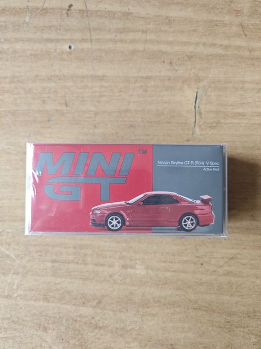 Nissan skyline GTR R34 mini gt