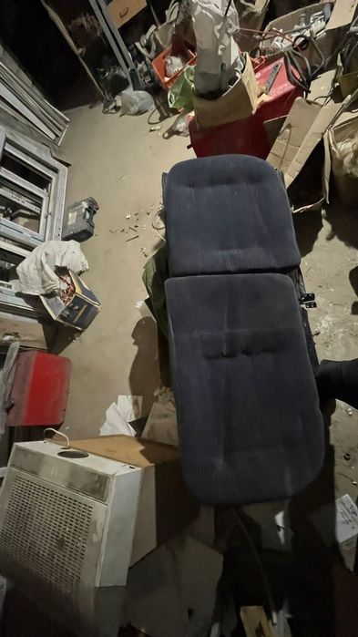 Сиденья в сборе полностью wolksvagen  golf 3 купе