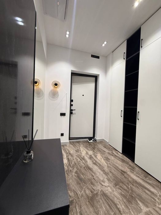 Продается Parkwood 3х ком новый ремонт/мебель/техника Нукусская