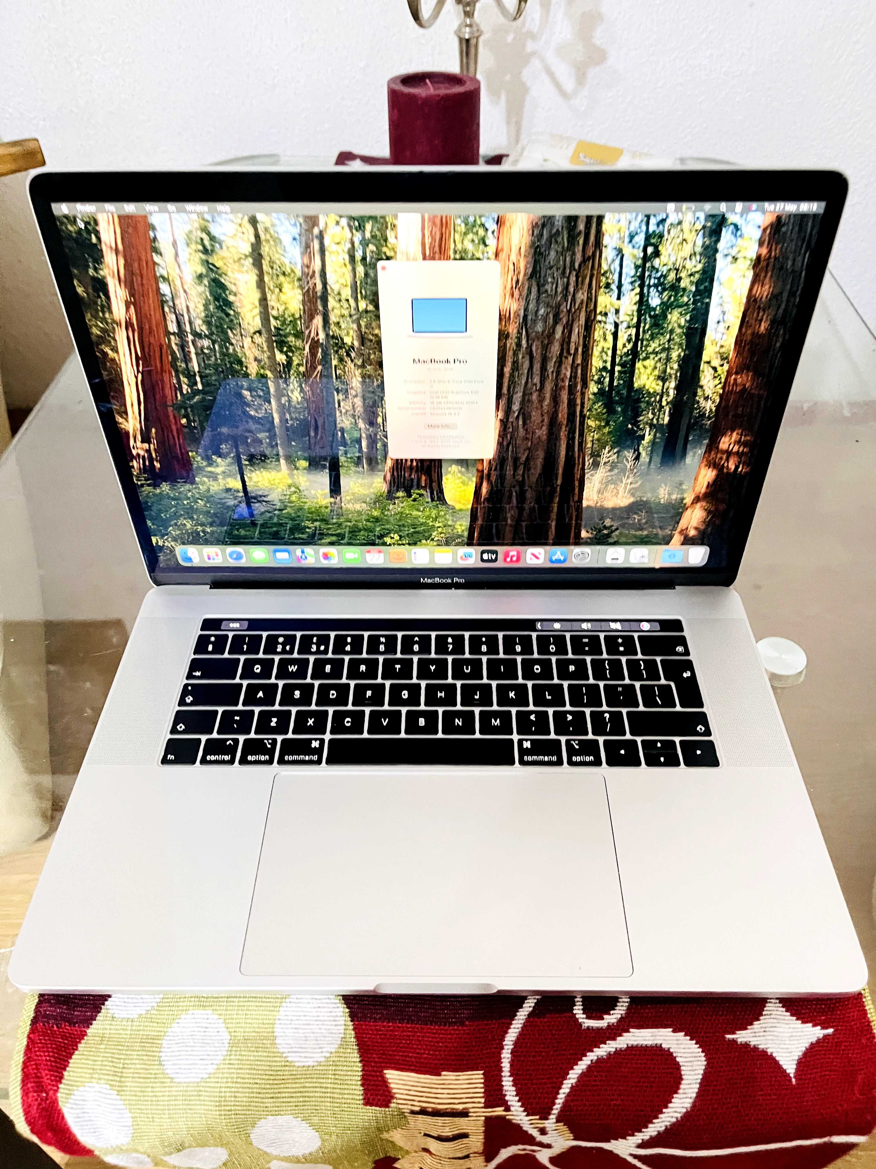 Apple MacBook PRO 15 A1990 mid 2018 i7 2.6Gz 16GB 500GB NVMe Touch Bar