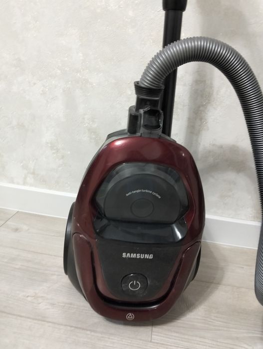 Продам пылесос Samsung