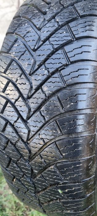 Roți 195 60 R15. 2021/ 10