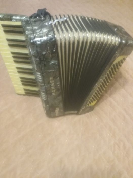 Vand acordeon hohner verdi ll 880 bandon clapa scurta