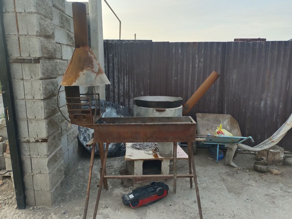 Мангал металлический