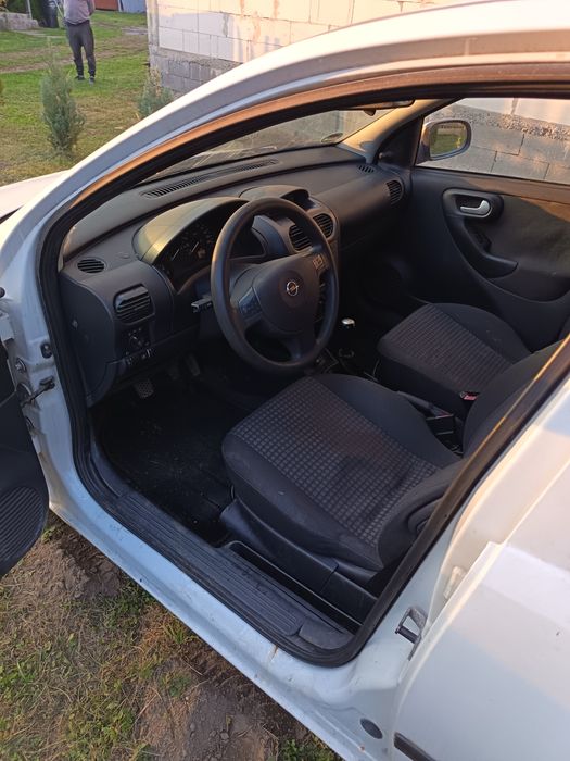 Vand Opel Corsa în stare bună
