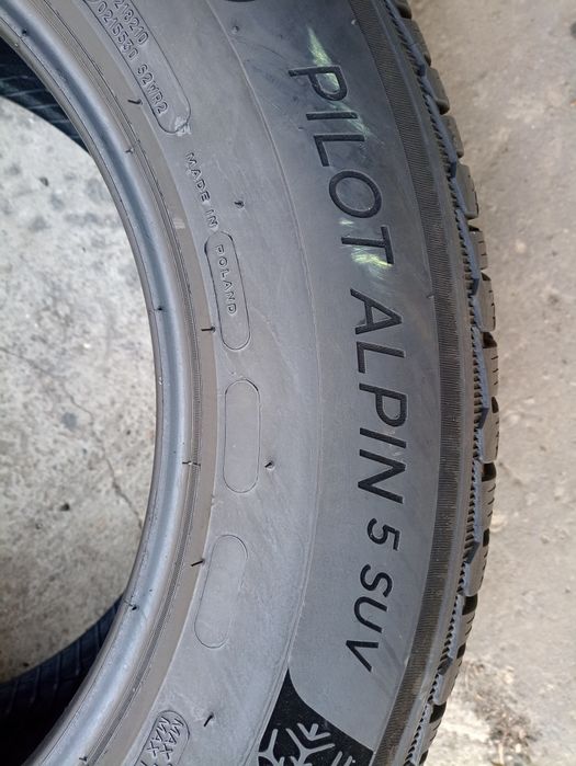 4 anvelope de iarna Michelin 255/60 R18 dot 3820