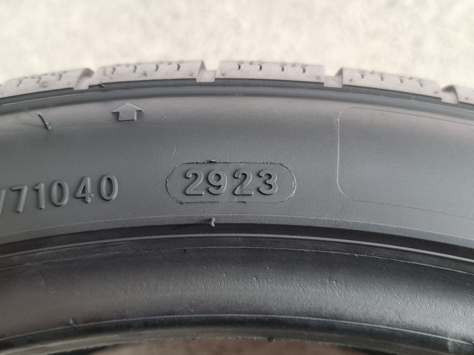 "Dot 23" 255/35/19 Aplus 4броя: 300лв 7.5мм