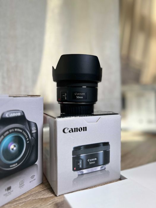 Canon EOS 2000D 50mm f1.8 STM full box