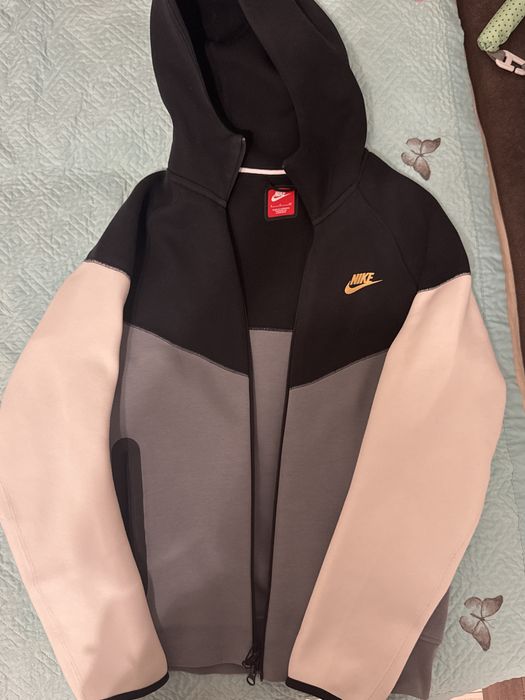 Продам tech fleece original брал за 170 в all star