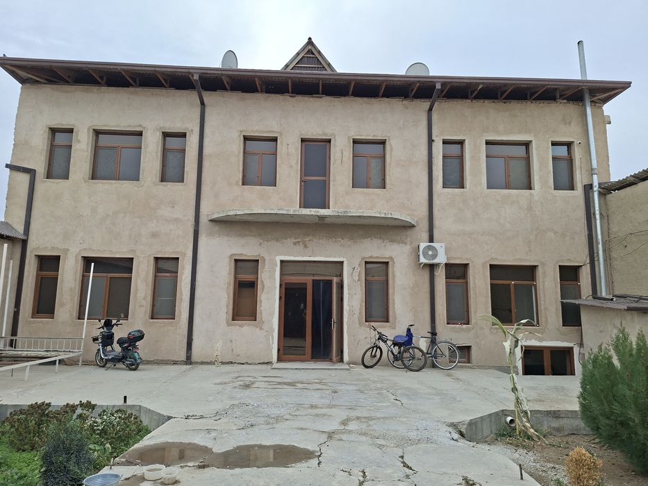 Участка сотилади