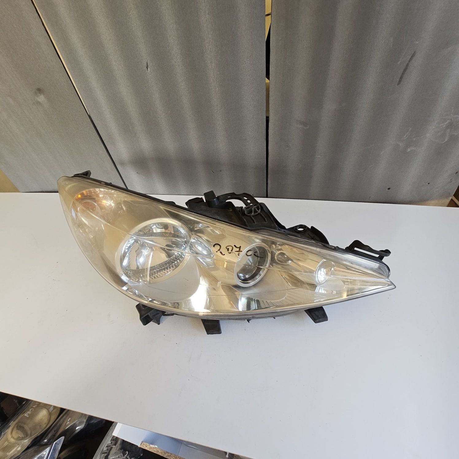 Фарове за Peugeot 207 CC Cabrio (02.2007 - 01.2015), кабрио