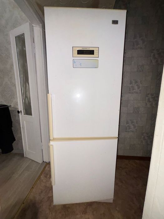 Продам холодильник б/у в хорошем состоянии