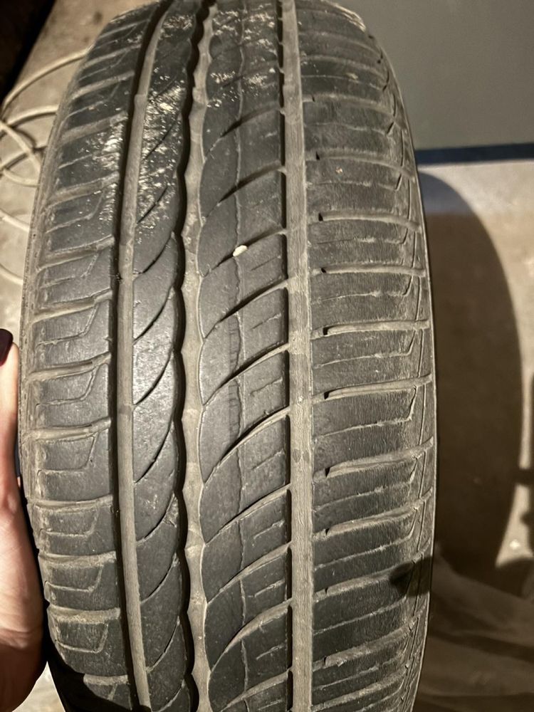 Лятна гума Pirelli 175/65 R14