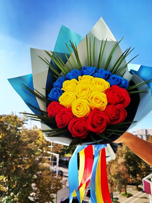 Cadouri Martie și aniversări