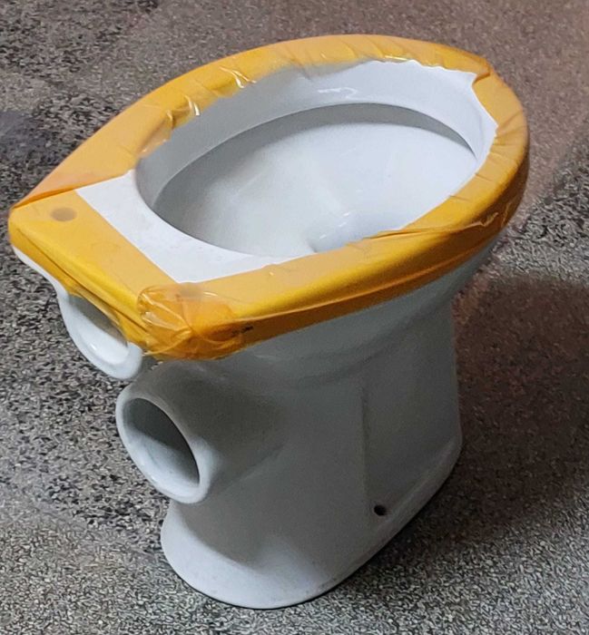 Vand vas WC Zoom  pentru copii cu capac si evacuare laterala