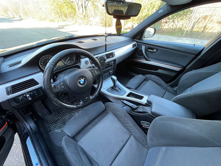 BMW e90 318D automat 2010