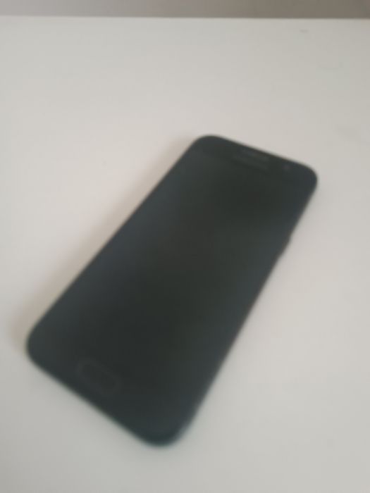 Самсунг А3. 2017