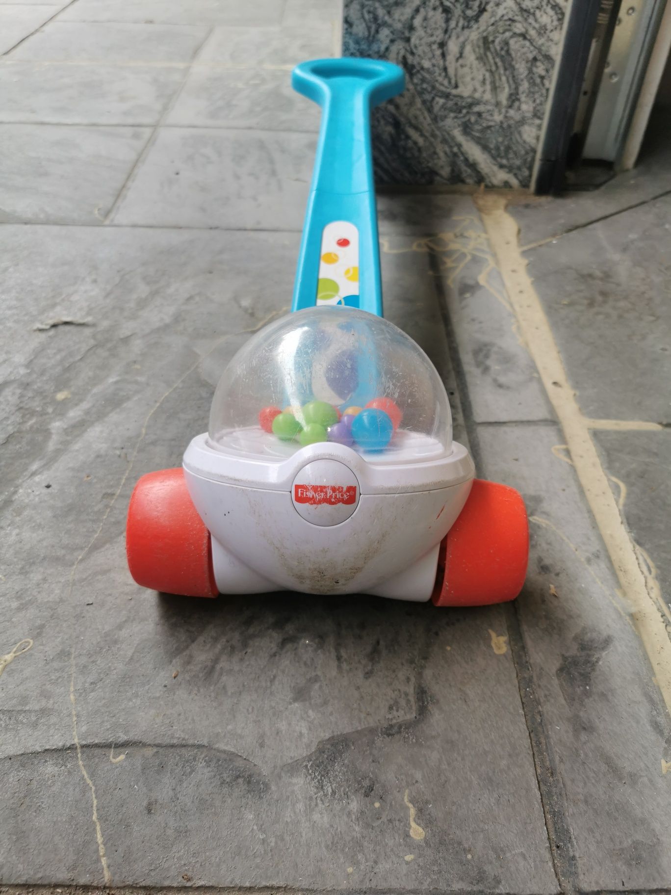 Бебешка играчка за бутане Fisher Price