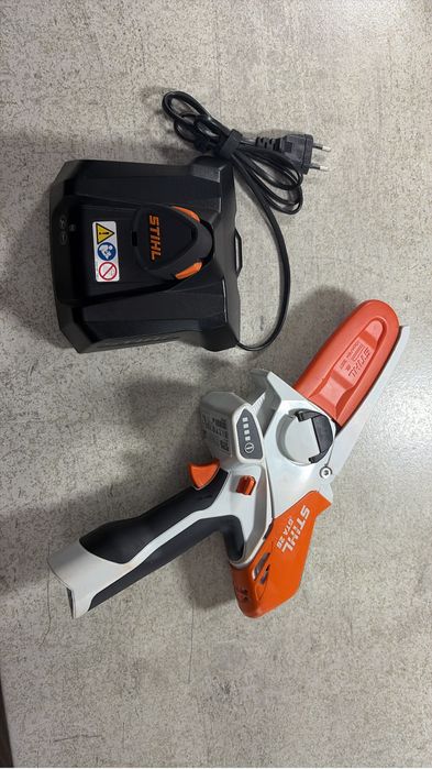 Ferestrau cu acumulator STIHL GTA 26 SET