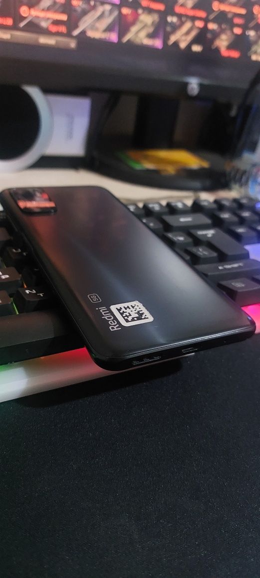 Graphite Gray Xiaomi Redmi Note 10 5G