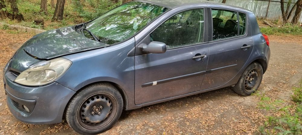 Piese Auto din Dezmembrari Renault Clio 3 2008 1.4 16v