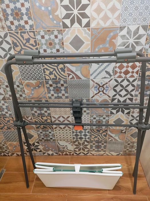 Stokke Вана за новородено със стойка
