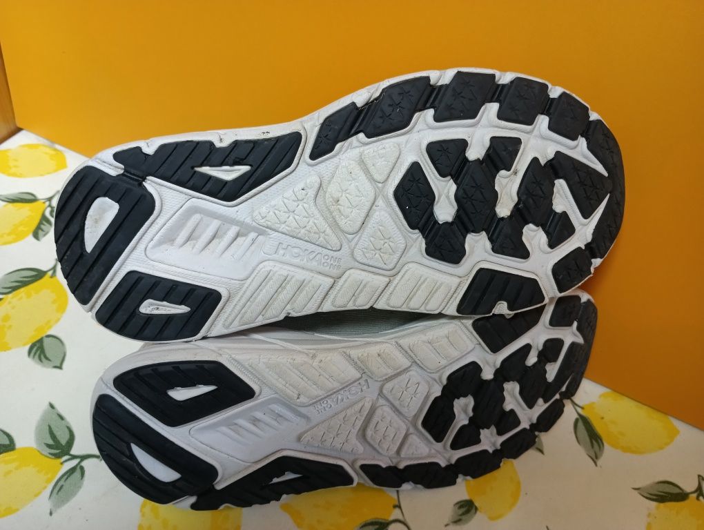 Hoka Arahi 6 N 40 - 35 лв