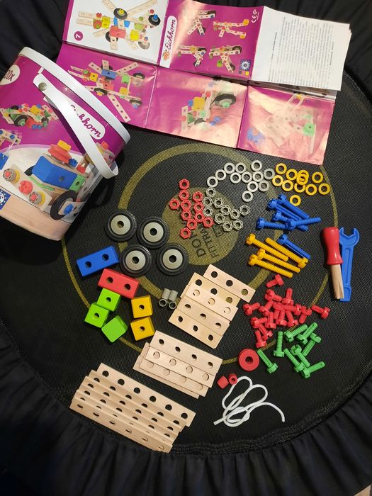 Set SimbaToys de asamblare/ constructie 120 piese