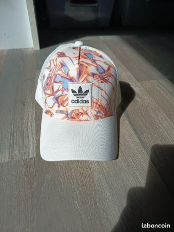 Adidași adidas originali