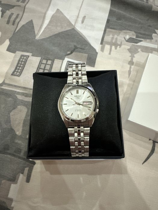 Часы наручные Seiko