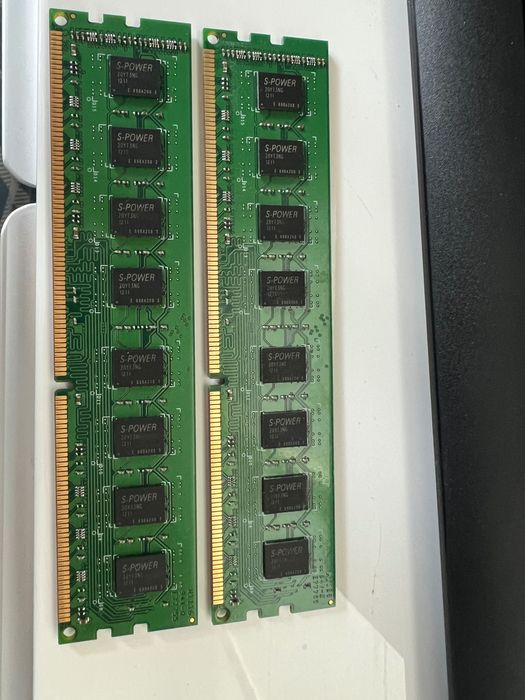 RAM памет DDR3 - 2x4GB