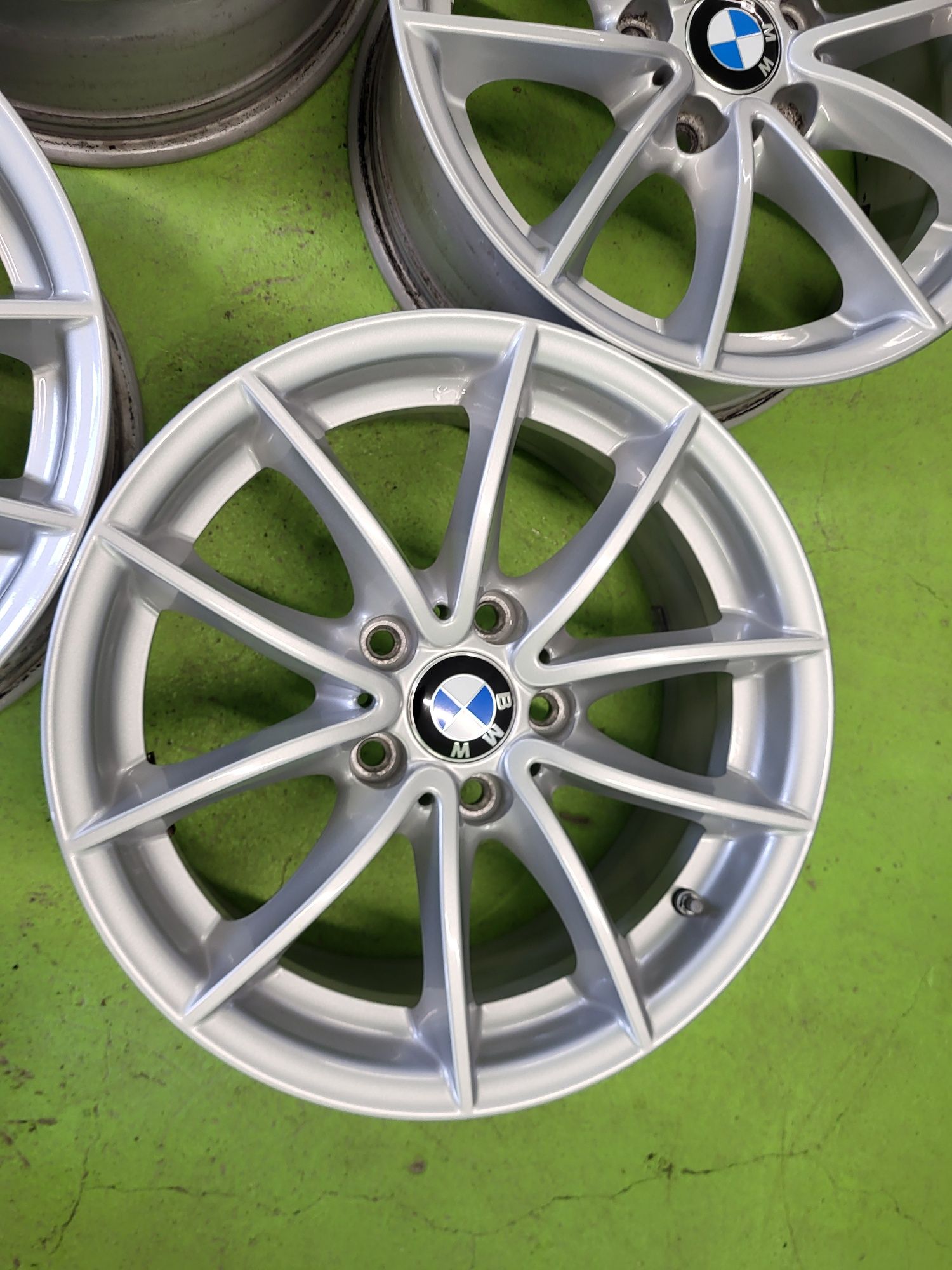 17 5x120 Bmw X3 F25 E90 лети джанти 5х120 бмв