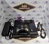 Consola XBOX 360 E Model 1538 cu 1 controller si cabluri